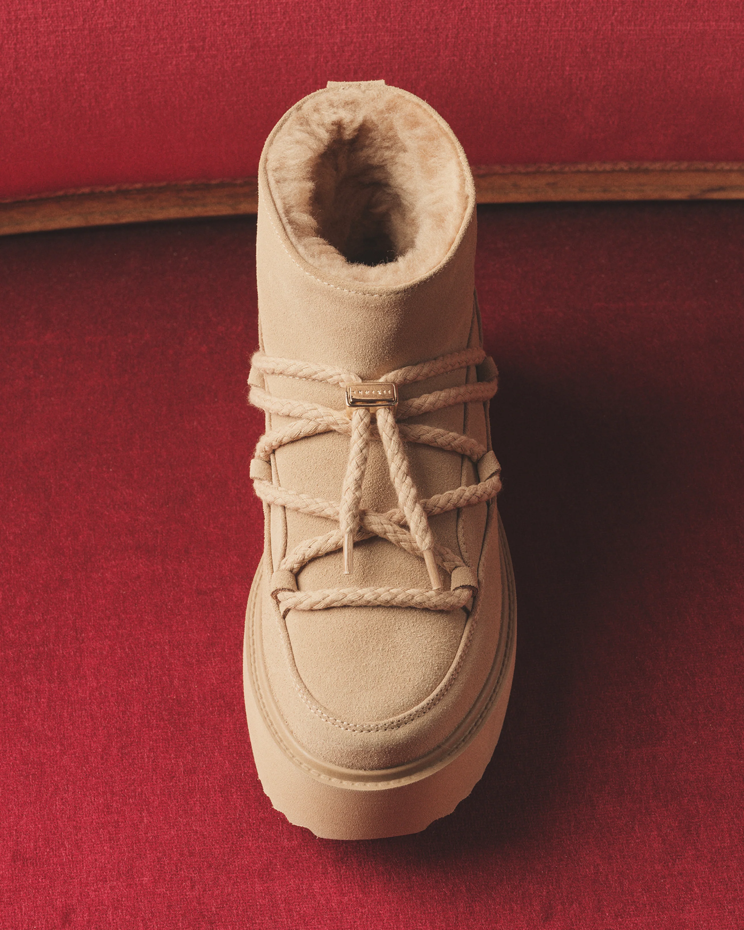 Classic Low Platform - Image 18