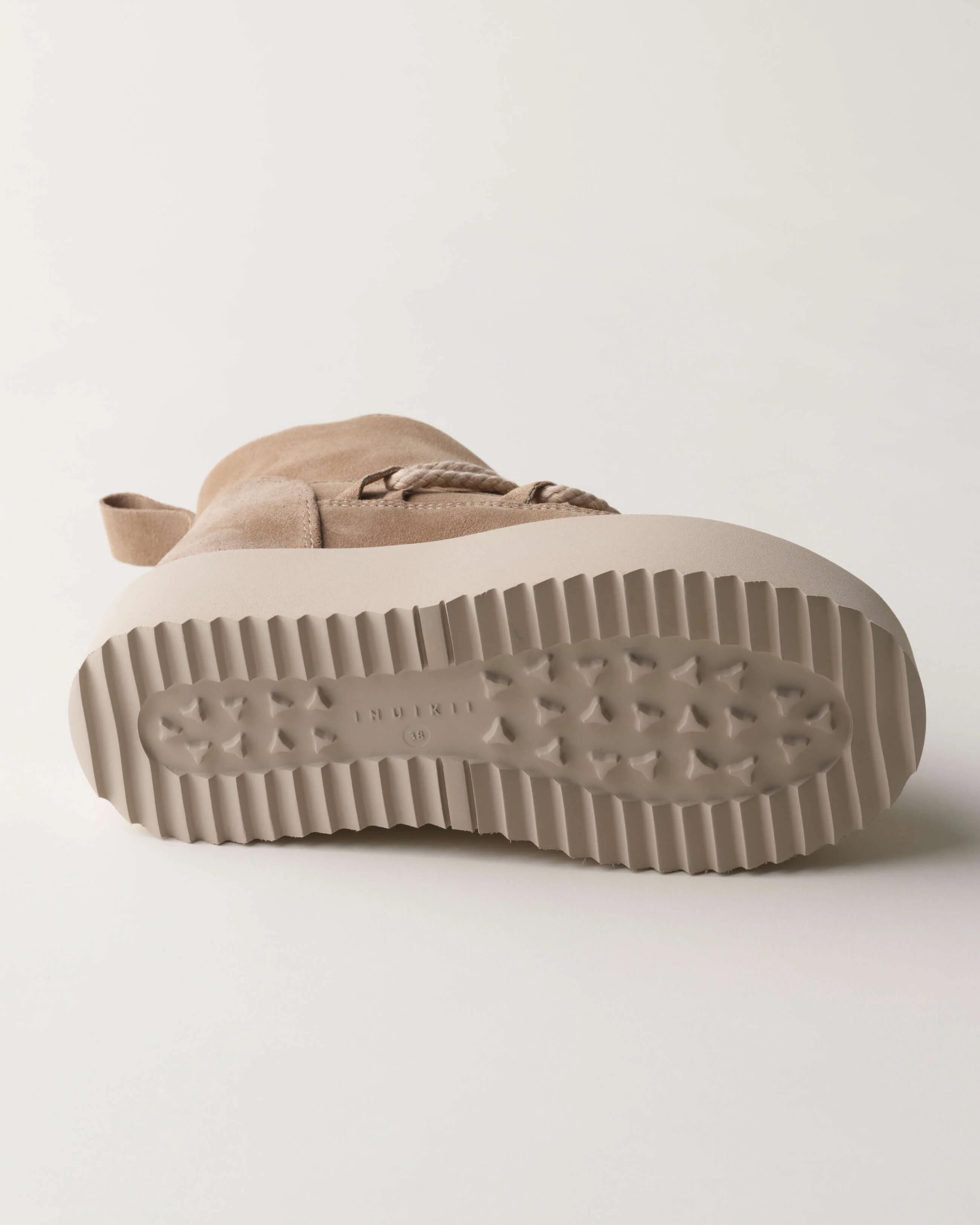 Classic Low Platform - Image 23