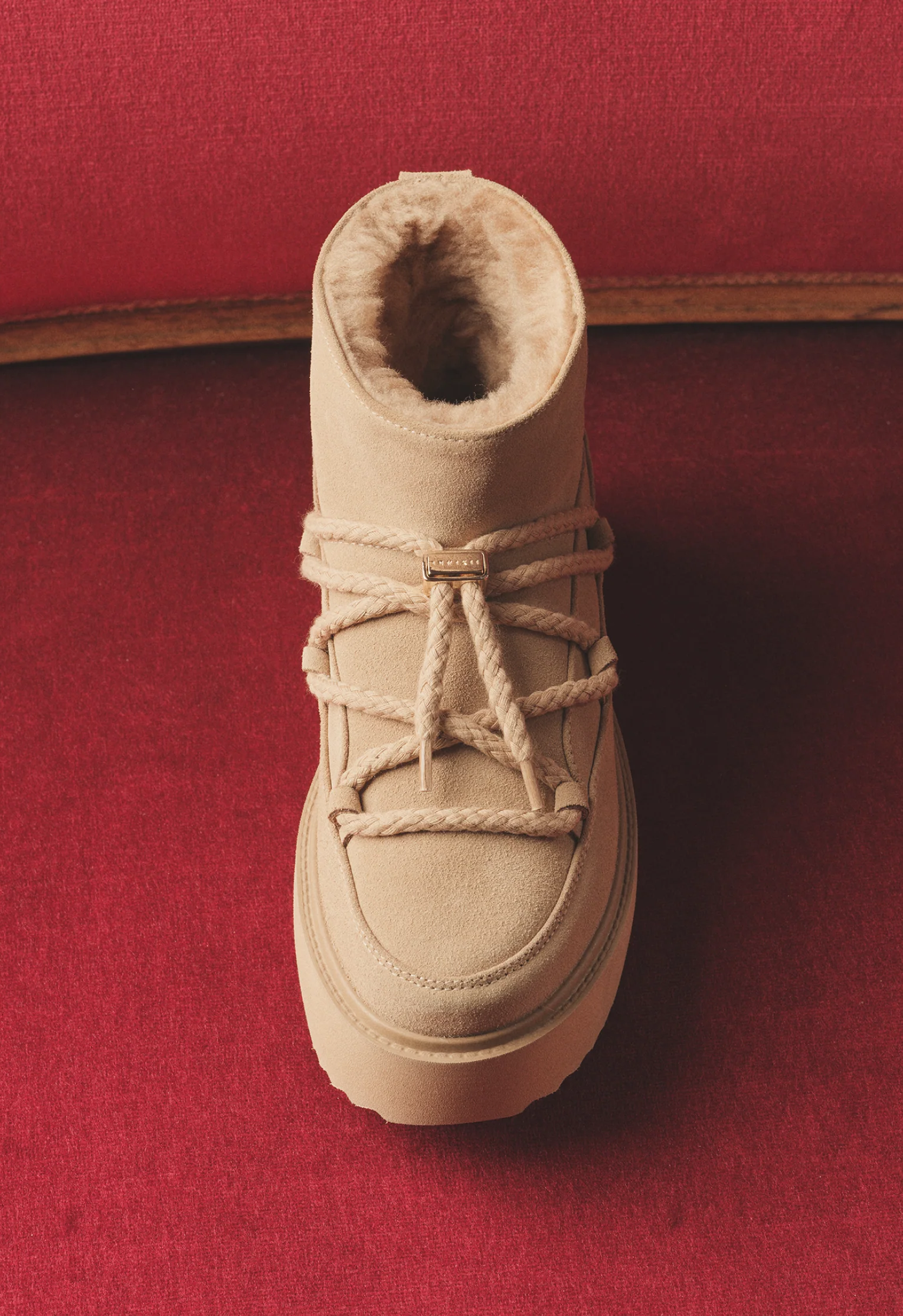 Classic Low Platform - Image 38