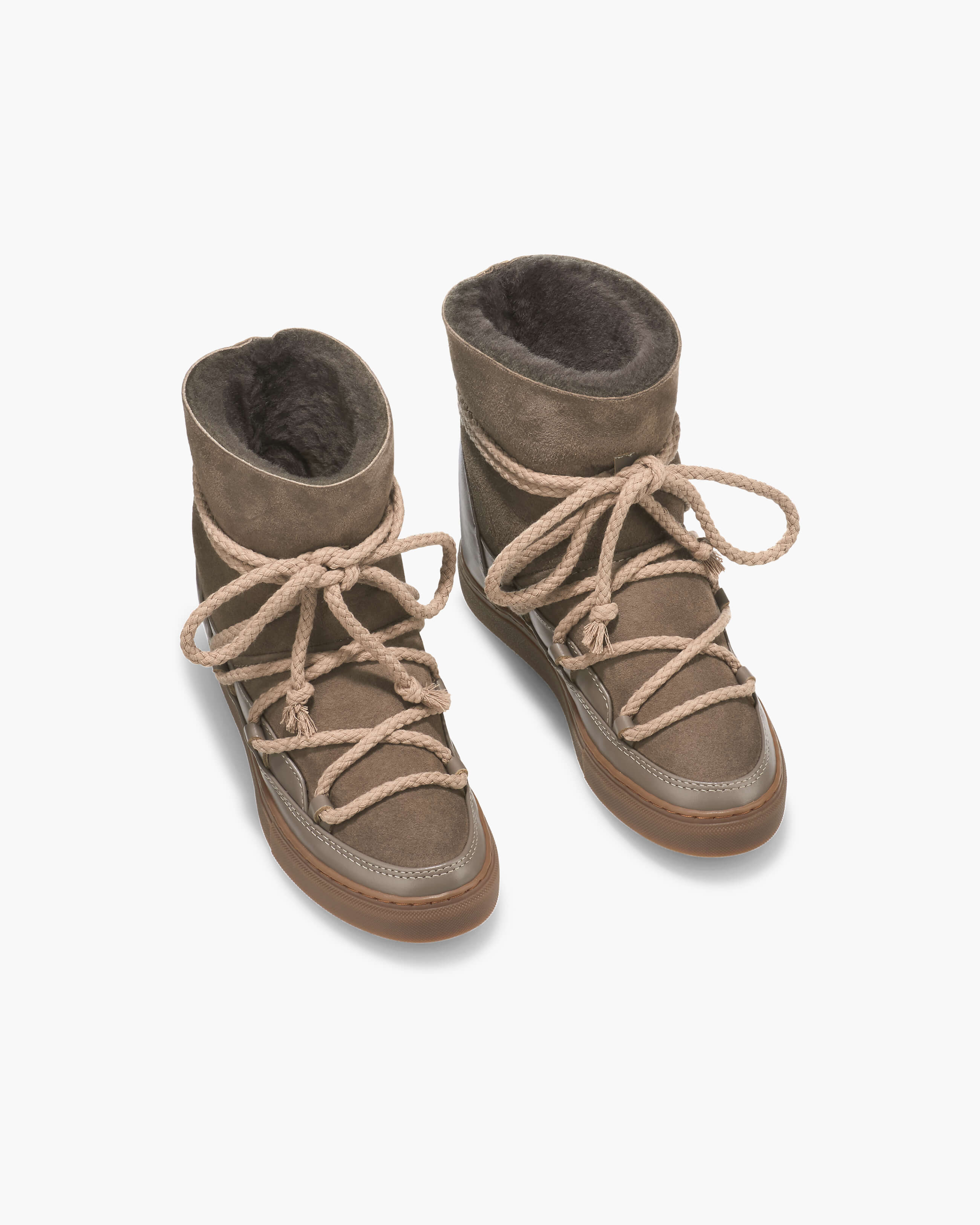 Classic Wedge - Image 7
